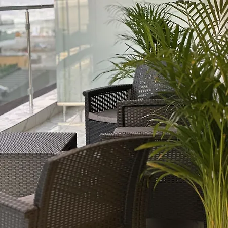 Eer Apartment *